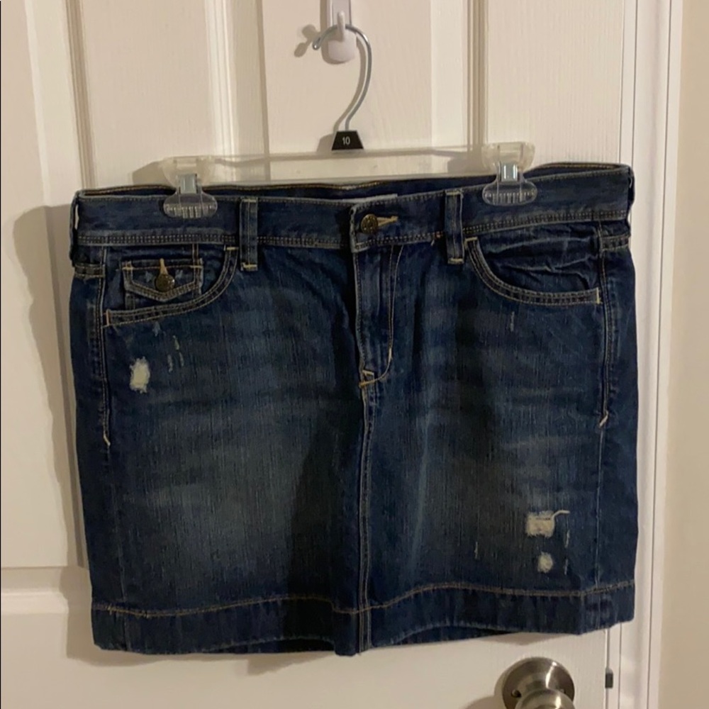 Old navy jean skirt as 10